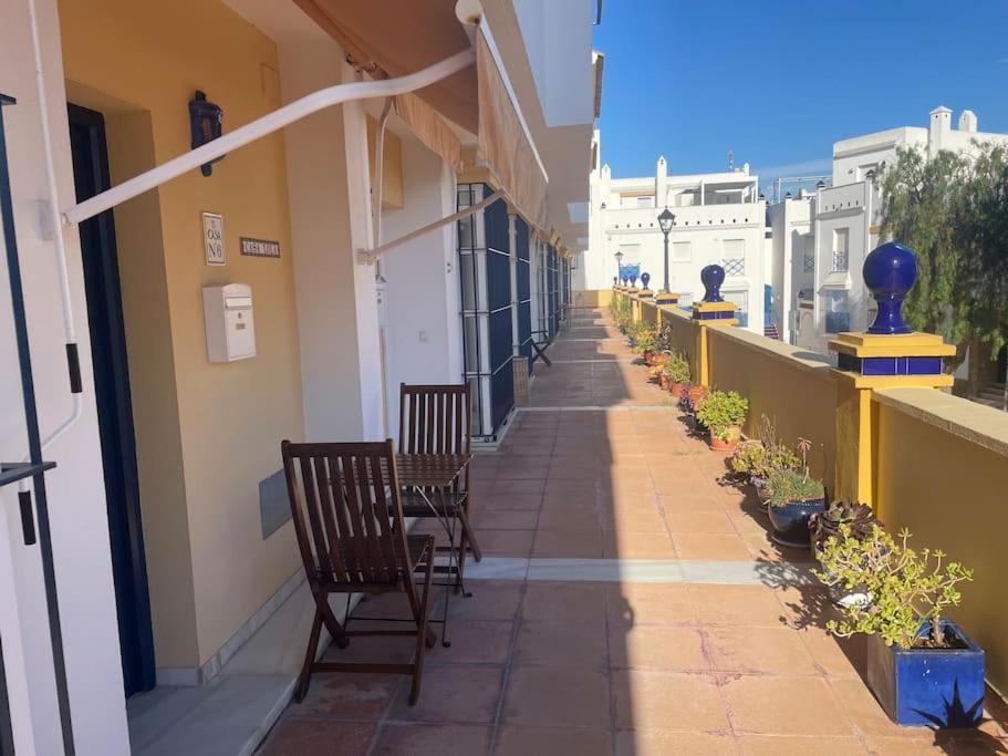 فيلا Casa Lola Conil, Azotea Al Mar Y Parking Solo Familias O Parejas كونيل ذي لا فرونتيرا المظهر الخارجي الصورة
