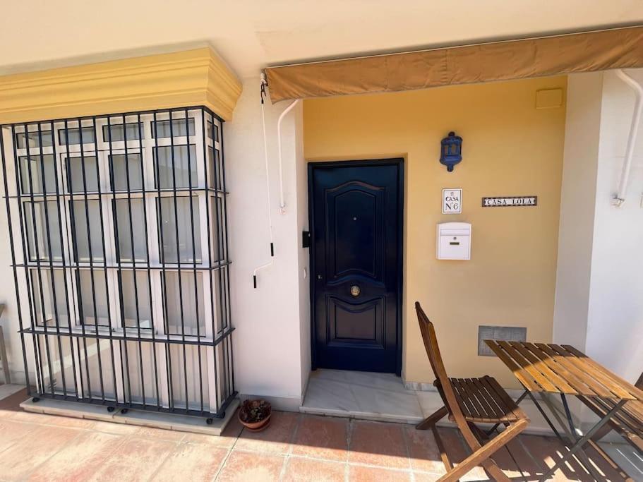 فيلا Casa Lola Conil, Azotea Al Mar Y Parking Solo Familias O Parejas كونيل ذي لا فرونتيرا المظهر الخارجي الصورة