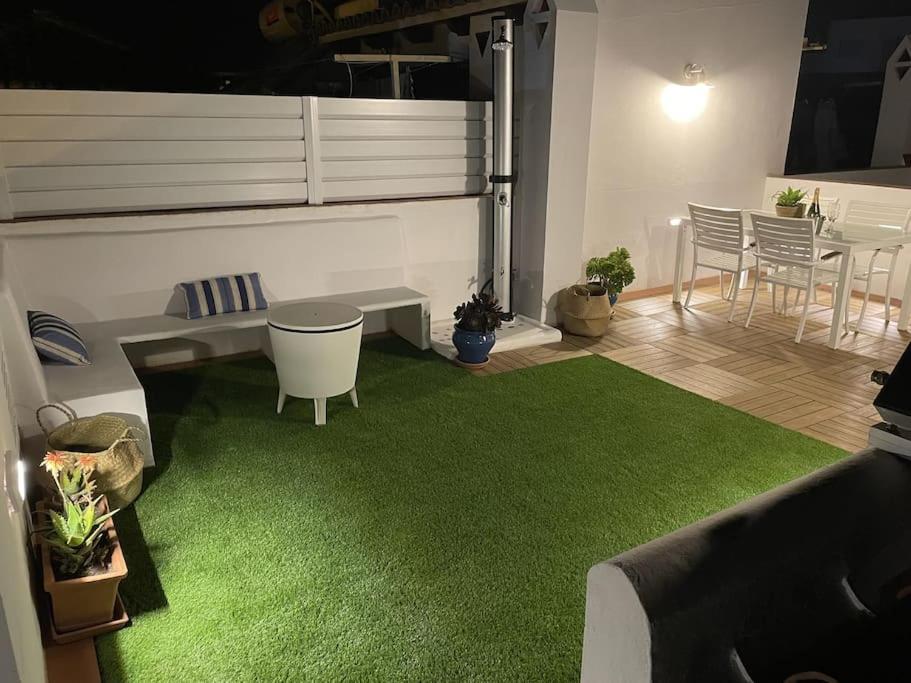 فيلا Casa Lola Conil, Azotea Al Mar Y Parking Solo Familias O Parejas كونيل ذي لا فرونتيرا المظهر الخارجي الصورة