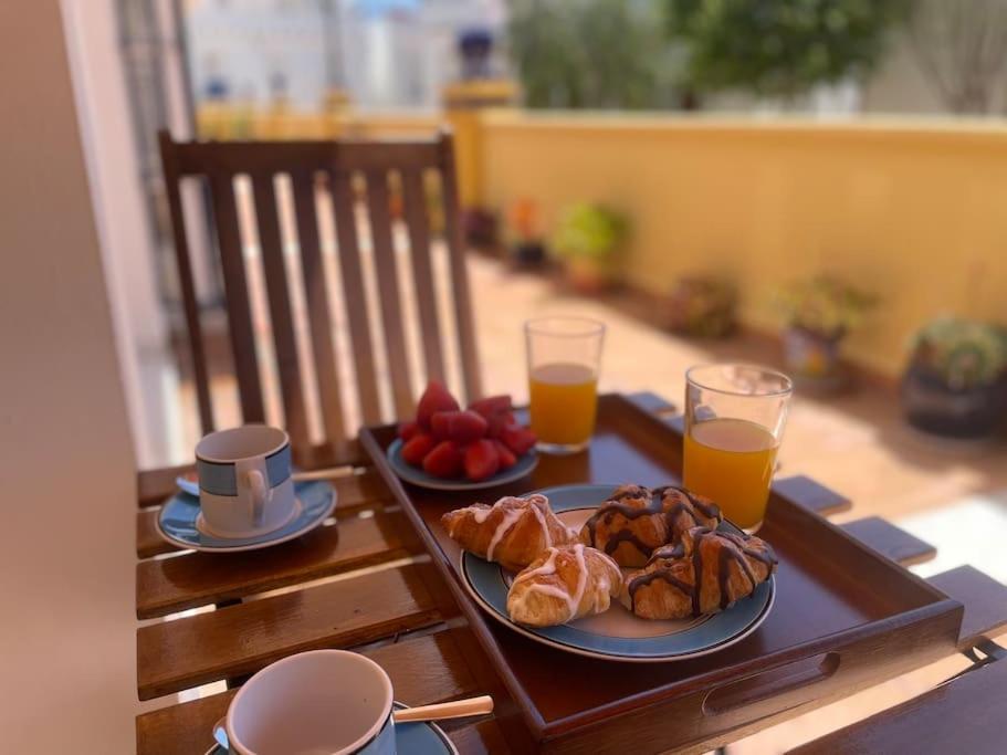 فيلا Casa Lola Conil, Azotea Al Mar Y Parking Solo Familias O Parejas كونيل ذي لا فرونتيرا المظهر الخارجي الصورة